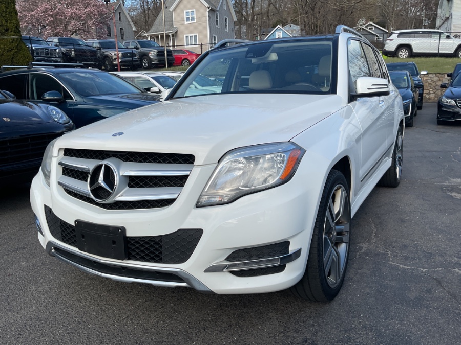 2015 Mercedes-Benz GLK-Class 4MATIC 4dr GLK350, available for sale in Waterbury, Connecticut | Jim Juliani Motors. Waterbury, Connecticut 2015 Mercedes-Benz GLK-Class 4MATIC 4dr GLK350, available for sale in Waterbury, Connecticut | Jim Juliani Motors. Waterbury, Connecticut