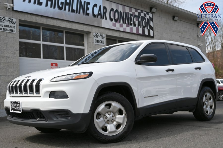 Used 2017 Jeep Cherokee in Waterbury, Connecticut | Highline Car Connection. Waterbury, Connecticut