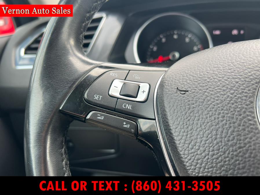 2018 Volkswagen Tiguan 2.0T SE 4MOTION, available for sale in Manchester, Connecticut | Vernon Auto Sale & Service. Manchester, Connecticut 2018 Volkswagen Tiguan 2.0T SE 4MOTION, available for sale in Manchester, Connecticut | Vernon Auto Sale & Service. Manchester, Connecticut