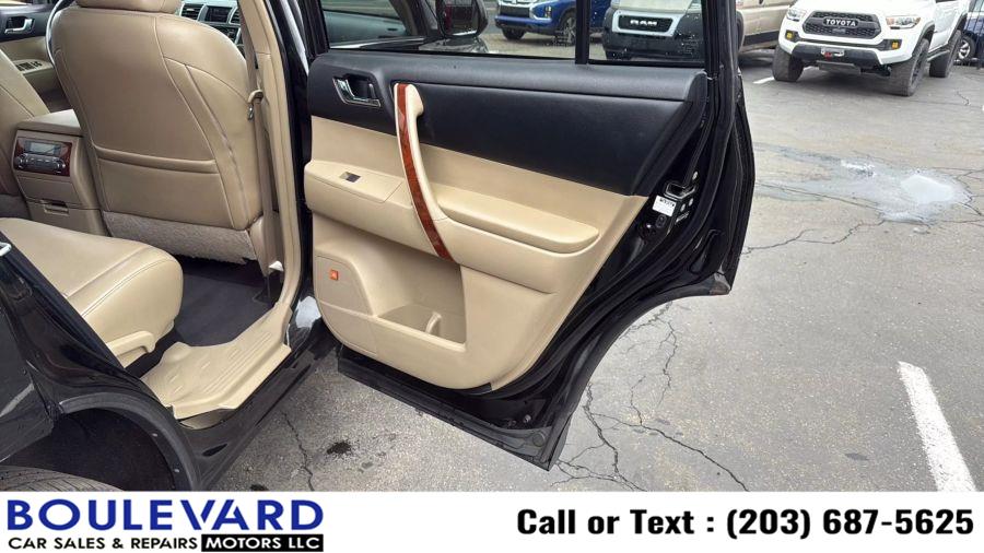 2013 Toyota Highlander Limited Sport Utility 4D, available for sale in New Haven, Connecticut | Boulevard Motors LLC. New Haven, Connecticut 2013 Toyota Highlander Limited Sport Utility 4D, available for sale in New Haven, Connecticut | Boulevard Motors LLC. New Haven, Connecticut