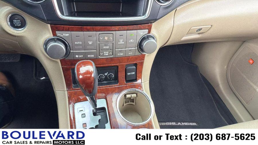 2013 Toyota Highlander Limited Sport Utility 4D, available for sale in New Haven, Connecticut | Boulevard Motors LLC. New Haven, Connecticut 2013 Toyota Highlander Limited Sport Utility 4D, available for sale in New Haven, Connecticut | Boulevard Motors LLC. New Haven, Connecticut
