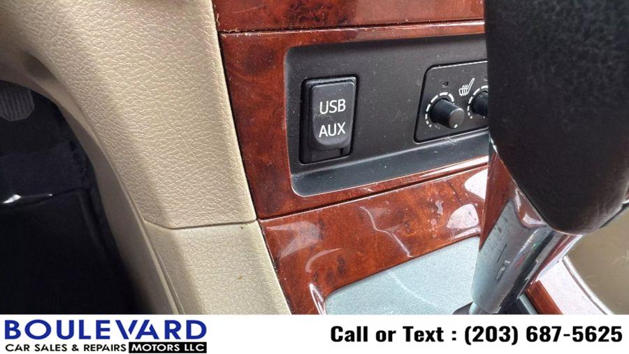 2013 Toyota Highlander Limited Sport Utility 4D, available for sale in New Haven, Connecticut | Boulevard Motors LLC. New Haven, Connecticut 2013 Toyota Highlander Limited Sport Utility 4D, available for sale in New Haven, Connecticut | Boulevard Motors LLC. New Haven, Connecticut