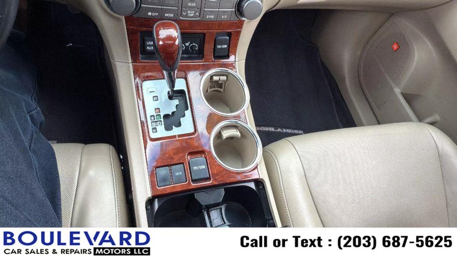 2013 Toyota Highlander Limited Sport Utility 4D, available for sale in New Haven, Connecticut | Boulevard Motors LLC. New Haven, Connecticut 2013 Toyota Highlander Limited Sport Utility 4D, available for sale in New Haven, Connecticut | Boulevard Motors LLC. New Haven, Connecticut