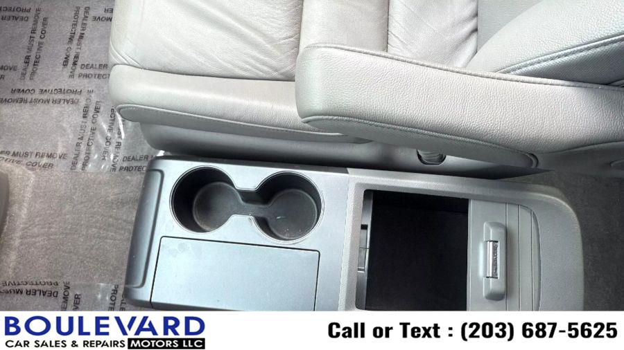 2008 Honda Cr-v EX-L Sport Utility 4D, available for sale in New Haven, Connecticut | Boulevard Motors LLC. New Haven, Connecticut 2008 Honda Cr-v EX-L Sport Utility 4D, available for sale in New Haven, Connecticut | Boulevard Motors LLC. New Haven, Connecticut