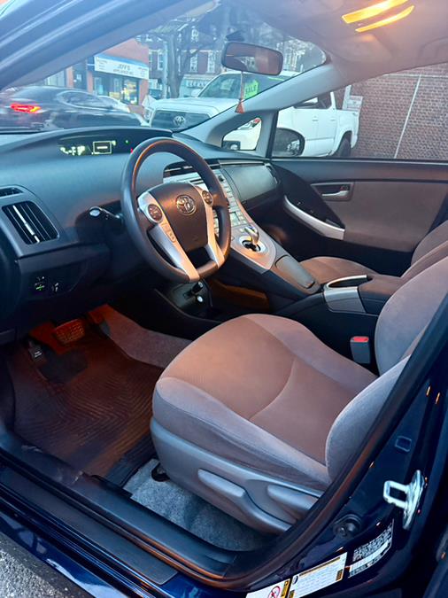 2015 Toyota Prius 5dr HB Three (Natl), available for sale in Shelton, Connecticut | Center Motorsports LLC. Shelton, Connecticut 2015 Toyota Prius 5dr HB Three (Natl), available for sale in Shelton, Connecticut | Center Motorsports LLC. Shelton, Connecticut