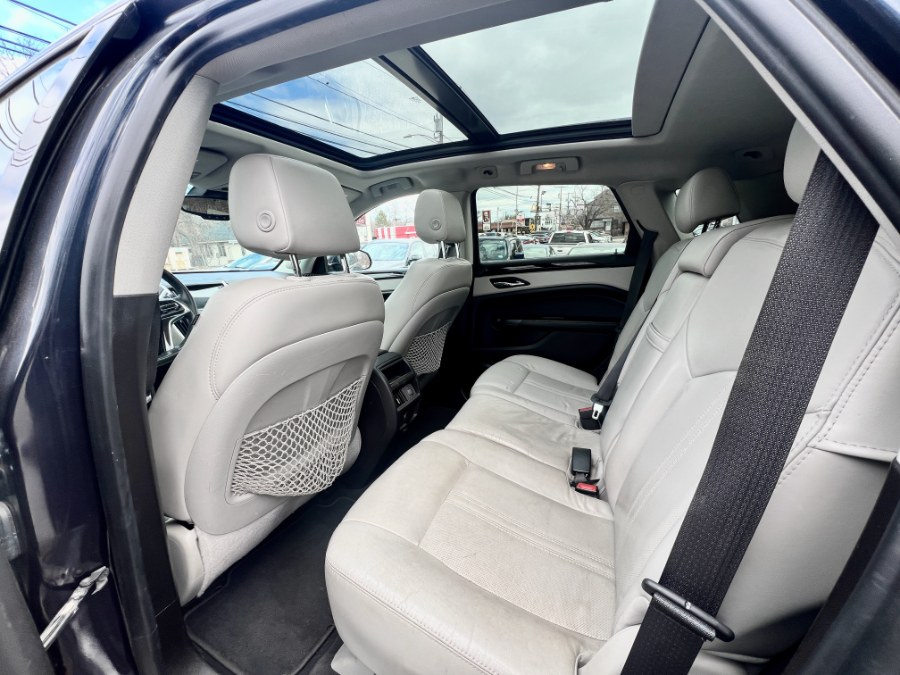 2015 Cadillac SRX AWD 4dr Luxury Collection, available for sale in Manchester, New Hampshire | Second Street Auto Sales Inc. Manchester, New Hampshire 2015 Cadillac SRX AWD 4dr Luxury Collection, available for sale in Manchester, New Hampshire | Second Street Auto Sales Inc. Manchester, New Hampshire