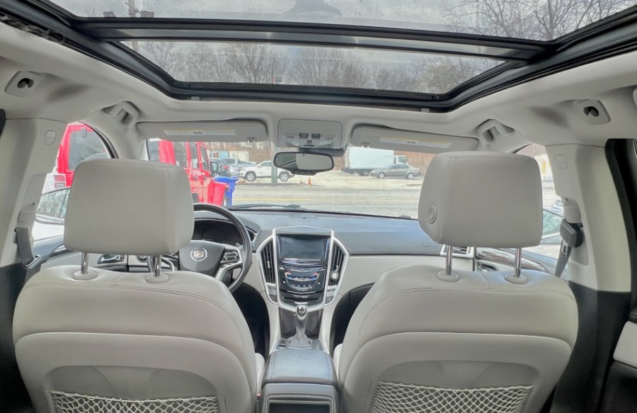 2015 Cadillac SRX AWD 4dr Luxury Collection, available for sale in Manchester, New Hampshire | Second Street Auto Sales Inc. Manchester, New Hampshire 2015 Cadillac SRX AWD 4dr Luxury Collection, available for sale in Manchester, New Hampshire | Second Street Auto Sales Inc. Manchester, New Hampshire
