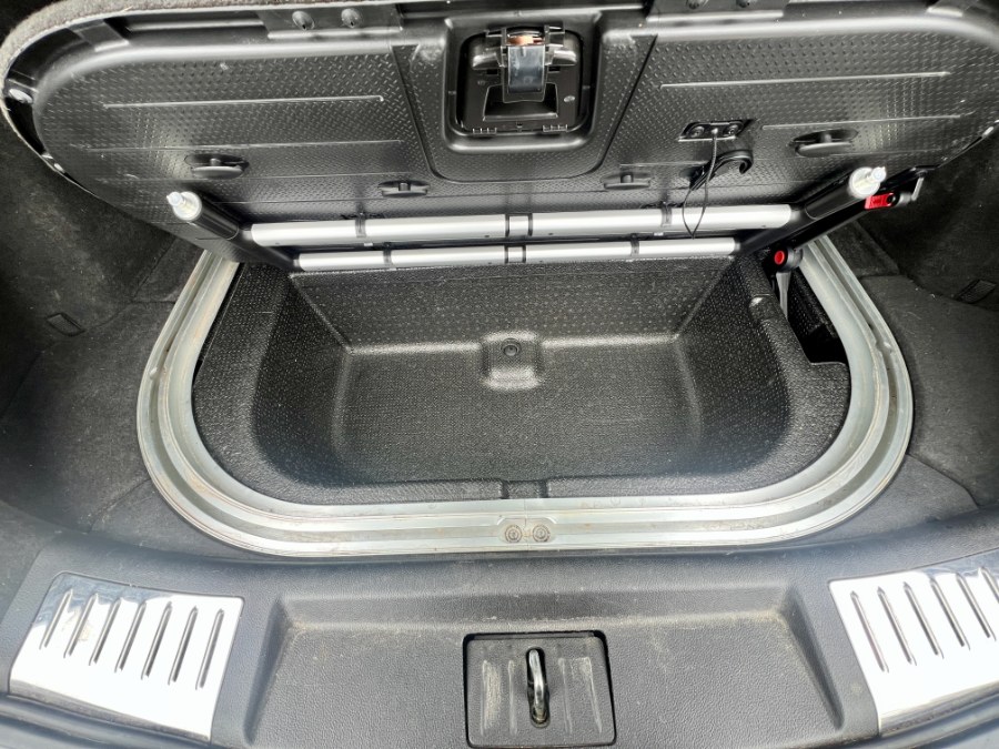 2015 Cadillac SRX AWD 4dr Luxury Collection, available for sale in Manchester, New Hampshire | Second Street Auto Sales Inc. Manchester, New Hampshire 2015 Cadillac SRX AWD 4dr Luxury Collection, available for sale in Manchester, New Hampshire | Second Street Auto Sales Inc. Manchester, New Hampshire