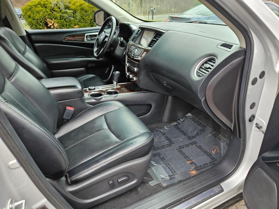 2014 Nissan Pathfinder 4WD 4dr SL, available for sale in East Windsor, Connecticut | Toro Auto. East Windsor, Connecticut 2014 Nissan Pathfinder 4WD 4dr SL, available for sale in East Windsor, Connecticut | Toro Auto. East Windsor, Connecticut