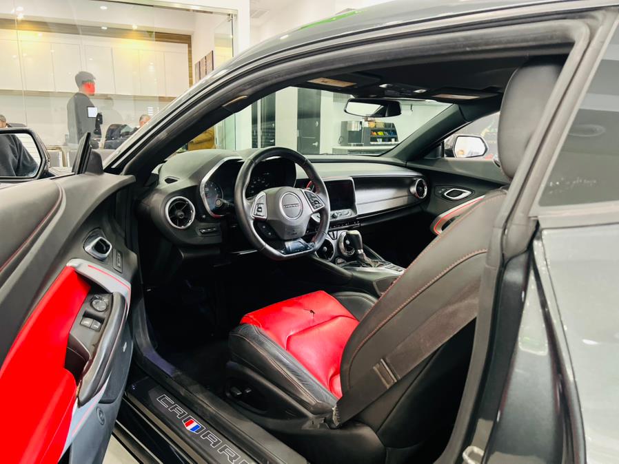 2018 Chevrolet Camaro 2dr Cpe 2LT, available for sale in Franklin Square, New York | Luxury Motor Club. Franklin Square, New York 2018 Chevrolet Camaro 2dr Cpe 2LT, available for sale in Franklin Square, New York | Luxury Motor Club. Franklin Square, New York