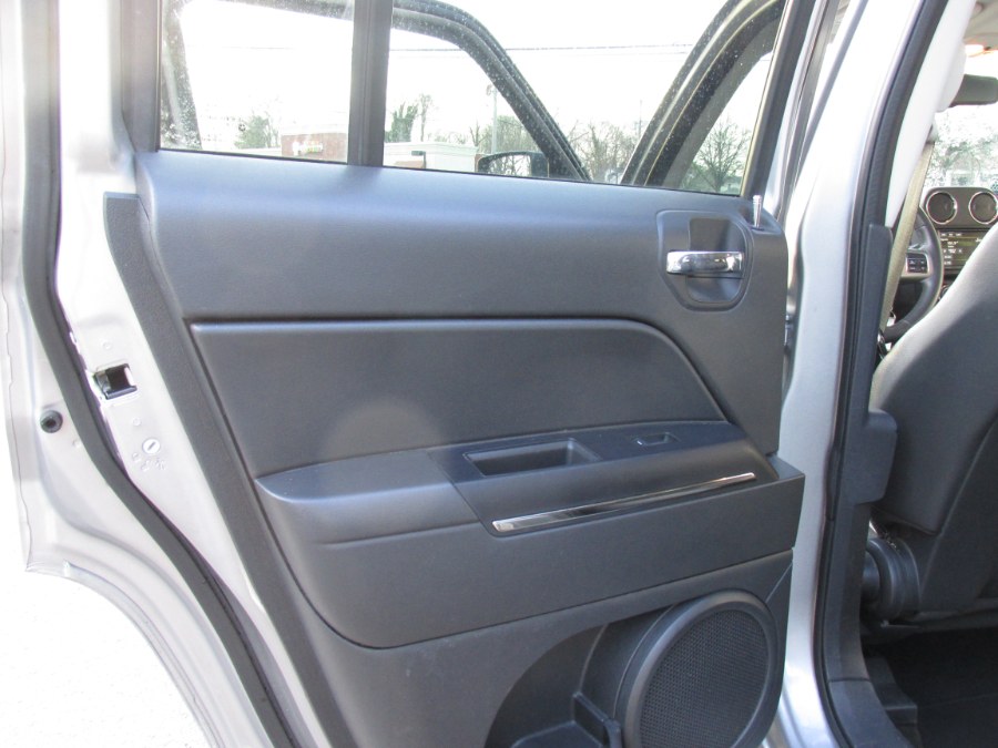 2015 Jeep Patriot 4WD 4dr Limited, available for sale in Massapequa, New York | South Shore Auto Brokers & Sales. Massapequa, New York 2015 Jeep Patriot 4WD 4dr Limited, available for sale in Massapequa, New York | South Shore Auto Brokers & Sales. Massapequa, New York