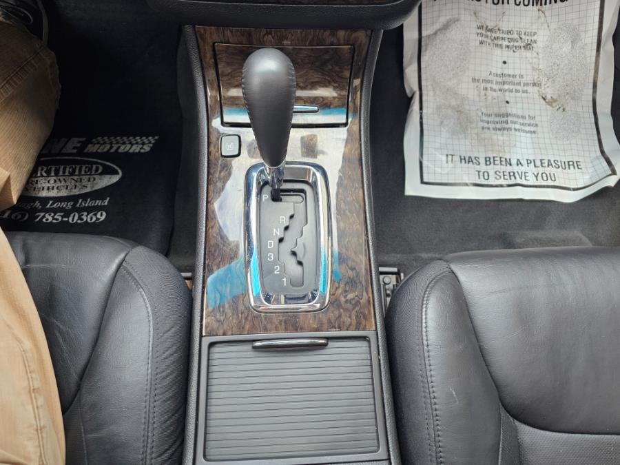 2011 Cadillac DTS 4dr Sdn Luxury Collection, available for sale in Wantagh, New York | Alpine Motors Inc. Wantagh, New York 2011 Cadillac DTS 4dr Sdn Luxury Collection, available for sale in Wantagh, New York | Alpine Motors Inc. Wantagh, New York