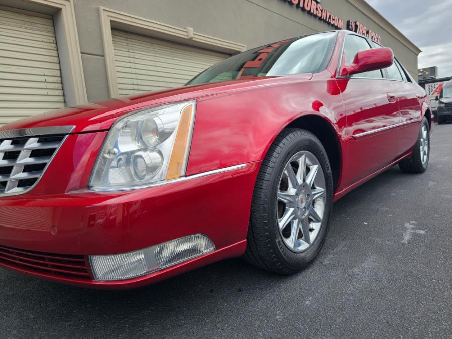 2011 Cadillac DTS 4dr Sdn Luxury Collection, available for sale in Wantagh, New York | Alpine Motors Inc. Wantagh, New York 2011 Cadillac DTS 4dr Sdn Luxury Collection, available for sale in Wantagh, New York | Alpine Motors Inc. Wantagh, New York