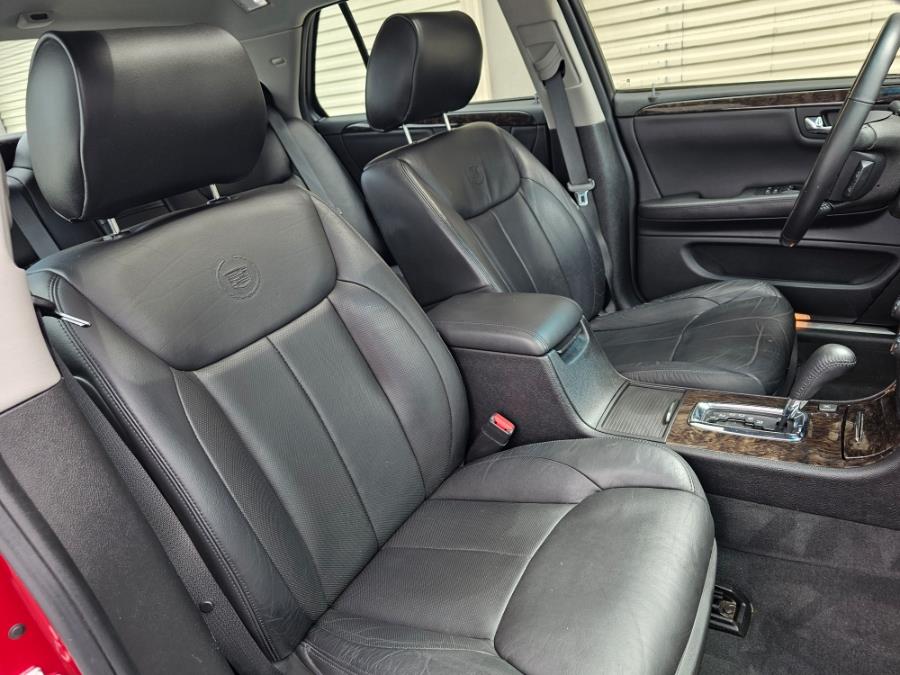 2011 Cadillac DTS 4dr Sdn Luxury Collection, available for sale in Wantagh, New York | Alpine Motors Inc. Wantagh, New York 2011 Cadillac DTS 4dr Sdn Luxury Collection, available for sale in Wantagh, New York | Alpine Motors Inc. Wantagh, New York