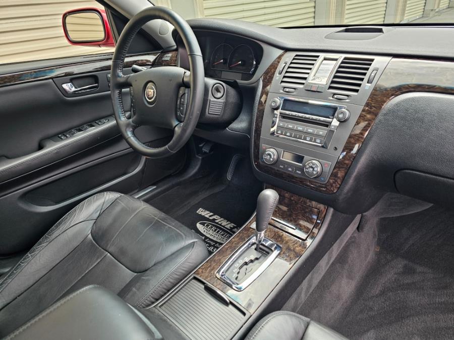 2011 Cadillac DTS 4dr Sdn Luxury Collection, available for sale in Wantagh, New York | Alpine Motors Inc. Wantagh, New York 2011 Cadillac DTS 4dr Sdn Luxury Collection, available for sale in Wantagh, New York | Alpine Motors Inc. Wantagh, New York