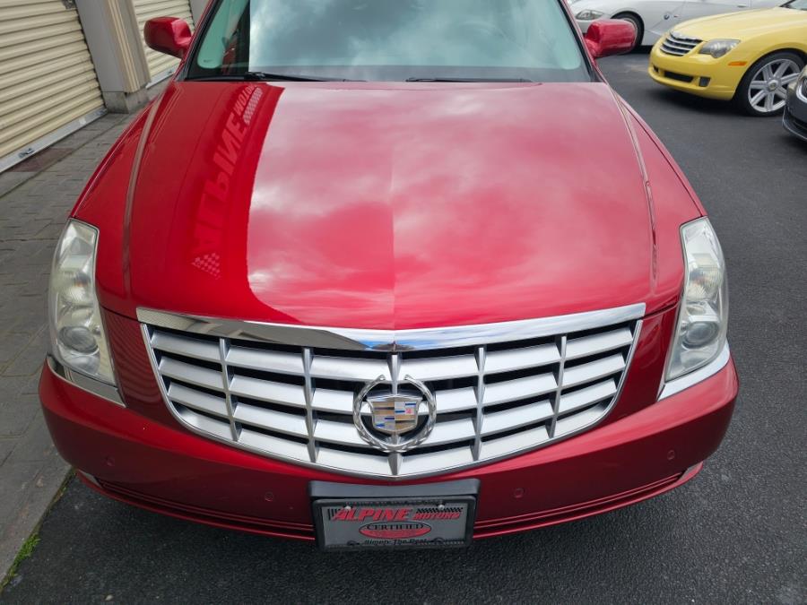 2011 Cadillac DTS 4dr Sdn Luxury Collection, available for sale in Wantagh, New York | Alpine Motors Inc. Wantagh, New York 2011 Cadillac DTS 4dr Sdn Luxury Collection, available for sale in Wantagh, New York | Alpine Motors Inc. Wantagh, New York