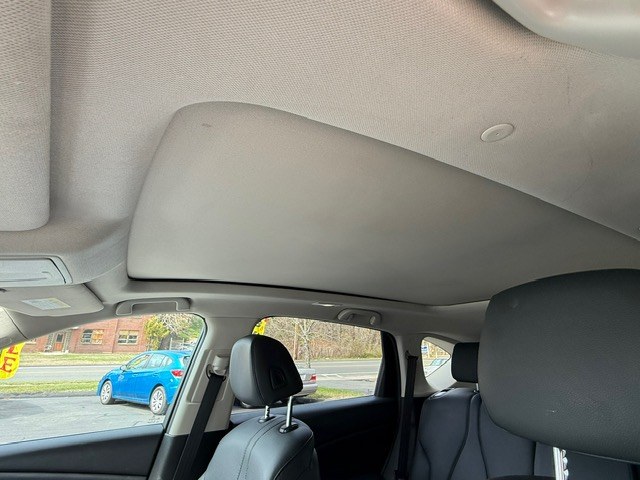 2019 Acura RDX AWD, available for sale in Bristol, Connecticut | Dealmax Motors LLC. Bristol, Connecticut 2019 Acura RDX AWD, available for sale in Bristol, Connecticut | Dealmax Motors LLC. Bristol, Connecticut