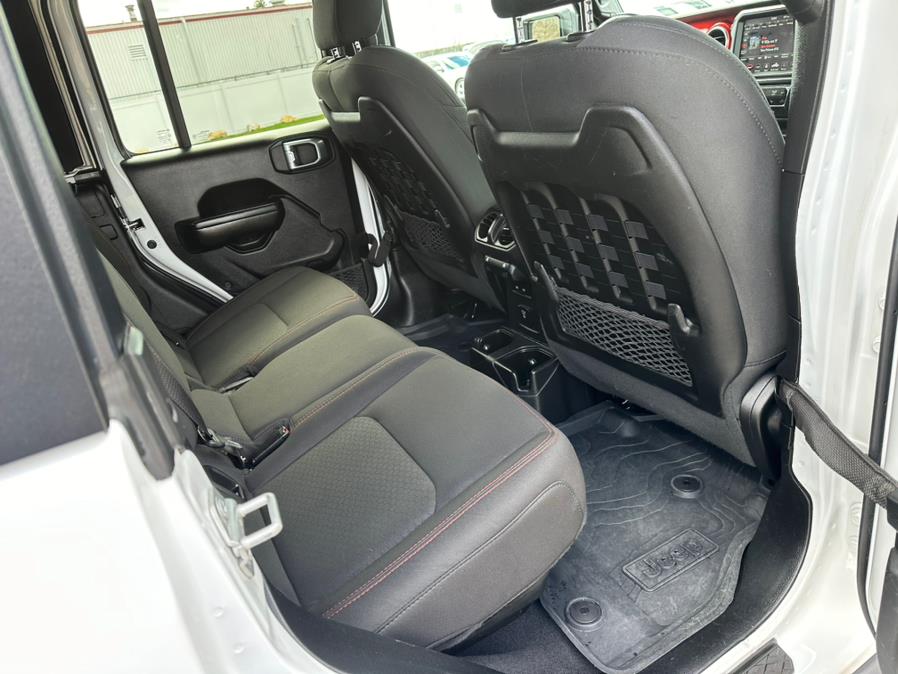 2021 Jeep Gladiator Rubicon 4x4, available for sale in South Windsor, Connecticut | Mike And Tony Auto Sales, Inc. South Windsor, Connecticut 2021 Jeep Gladiator Rubicon 4x4, available for sale in South Windsor, Connecticut | Mike And Tony Auto Sales, Inc. South Windsor, Connecticut
