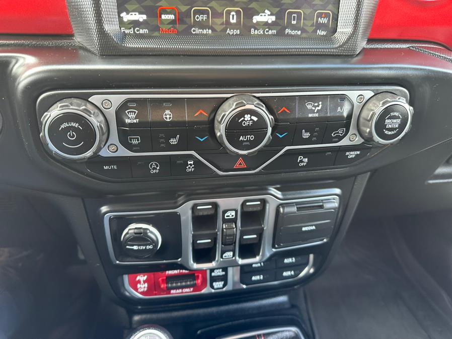 2021 Jeep Gladiator Rubicon 4x4, available for sale in South Windsor, Connecticut | Mike And Tony Auto Sales, Inc. South Windsor, Connecticut 2021 Jeep Gladiator Rubicon 4x4, available for sale in South Windsor, Connecticut | Mike And Tony Auto Sales, Inc. South Windsor, Connecticut