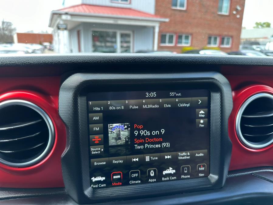 2021 Jeep Gladiator Rubicon 4x4, available for sale in South Windsor, Connecticut | Mike And Tony Auto Sales, Inc. South Windsor, Connecticut 2021 Jeep Gladiator Rubicon 4x4, available for sale in South Windsor, Connecticut | Mike And Tony Auto Sales, Inc. South Windsor, Connecticut