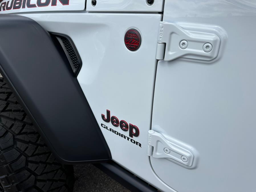 2021 Jeep Gladiator Rubicon 4x4, available for sale in South Windsor, Connecticut | Mike And Tony Auto Sales, Inc. South Windsor, Connecticut 2021 Jeep Gladiator Rubicon 4x4, available for sale in South Windsor, Connecticut | Mike And Tony Auto Sales, Inc. South Windsor, Connecticut