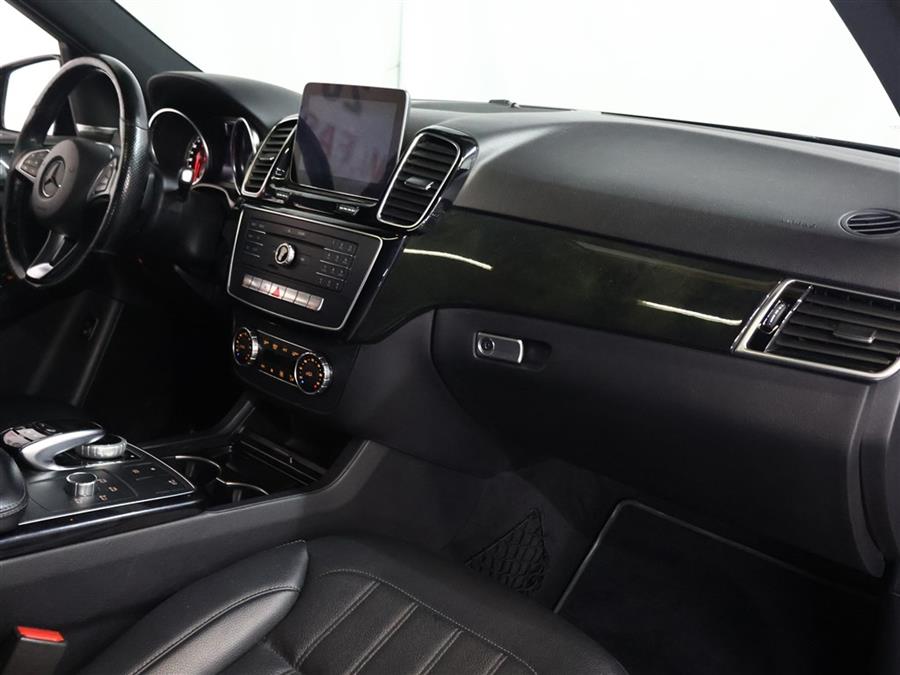 2018 Mercedes-benz Gle 350 4MATIC, available for sale in Paterson, New Jersey | Fast Track Motors. Paterson, New Jersey 2018 Mercedes-benz Gle 350 4MATIC, available for sale in Paterson, New Jersey | Fast Track Motors. Paterson, New Jersey