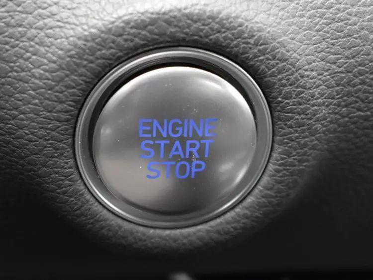 2021 Hyundai Sonata SEL Plus Sedan 4D, available for sale in Irvington, New Jersey | NJ Used Cars Center. Irvington, New Jersey 2021 Hyundai Sonata SEL Plus Sedan 4D, available for sale in Irvington, New Jersey | NJ Used Cars Center. Irvington, New Jersey