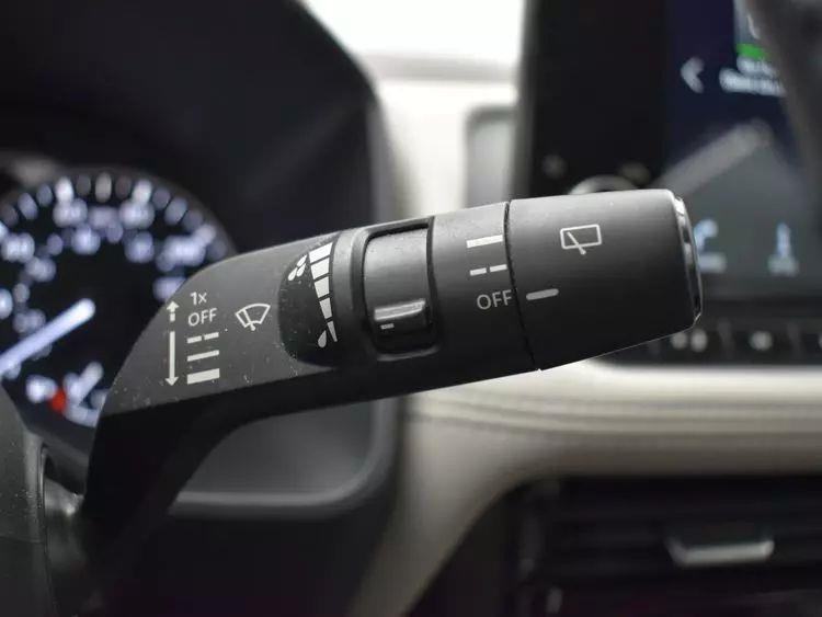 2023 Nissan Rogue SL (2023.5) Sport Utility 4D, available for sale in Irvington, New Jersey | NJ Used Cars Center. Irvington, New Jersey 2023 Nissan Rogue SL (2023.5) Sport Utility 4D, available for sale in Irvington, New Jersey | NJ Used Cars Center. Irvington, New Jersey