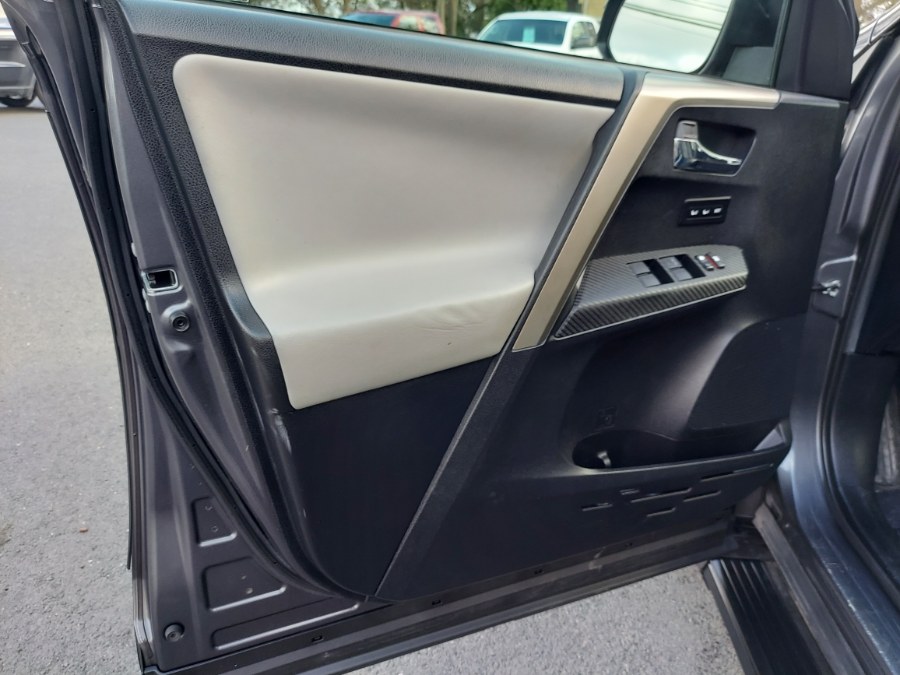 2015 Toyota RAV4 AWD 4dr Limited (Natl), available for sale in East Windsor, Connecticut | United Auto Sales of E Windsor, Inc. East Windsor, Connecticut 2015 Toyota RAV4 AWD 4dr Limited (Natl), available for sale in East Windsor, Connecticut | United Auto Sales of E Windsor, Inc. East Windsor, Connecticut