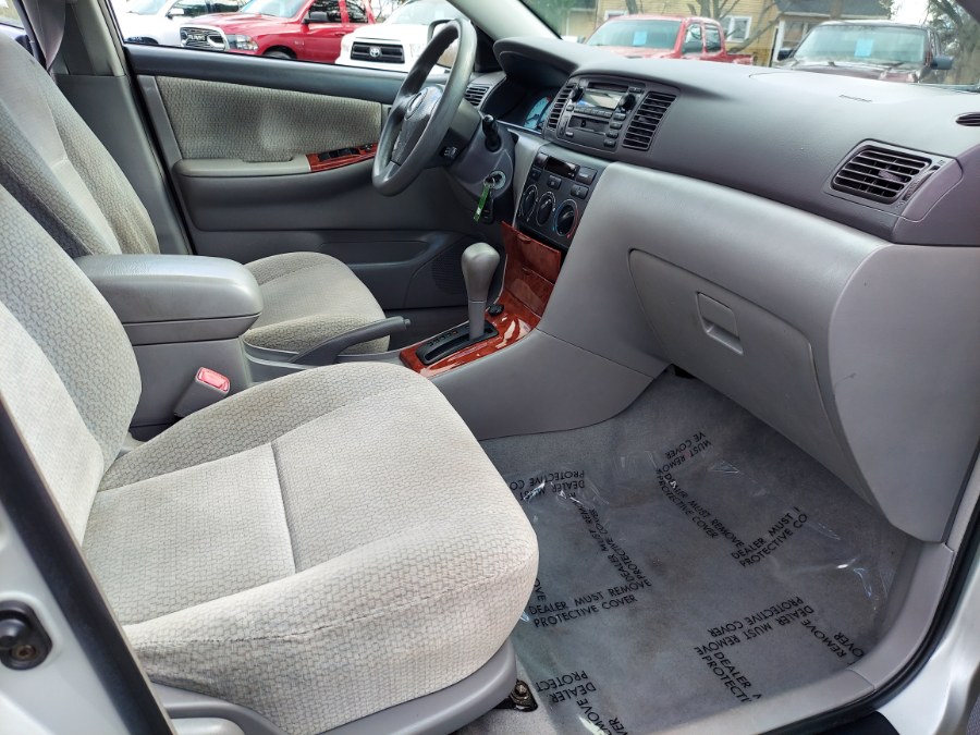 2004 Toyota Corolla 4dr Sdn LE Auto (Natl), available for sale in East Windsor, Connecticut | United Auto Sales of E Windsor, Inc. East Windsor, Connecticut 2004 Toyota Corolla 4dr Sdn LE Auto (Natl), available for sale in East Windsor, Connecticut | United Auto Sales of E Windsor, Inc. East Windsor, Connecticut