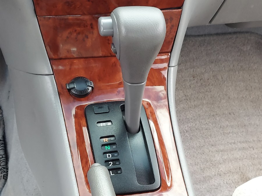 2004 Toyota Corolla 4dr Sdn LE Auto (Natl), available for sale in East Windsor, Connecticut | United Auto Sales of E Windsor, Inc. East Windsor, Connecticut 2004 Toyota Corolla 4dr Sdn LE Auto (Natl), available for sale in East Windsor, Connecticut | United Auto Sales of E Windsor, Inc. East Windsor, Connecticut