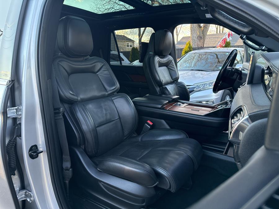 2018 Lincoln Navigator 4x4 Reserve, available for sale in Islip, New York | L.I. Auto Gallery. Islip, New York 2018 Lincoln Navigator 4x4 Reserve, available for sale in Islip, New York | L.I. Auto Gallery. Islip, New York