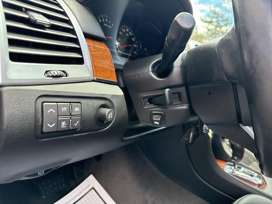 2009 Cadillac SRX AWD 4dr V6, available for sale in Islip, New York | L.I. Auto Gallery. Islip, New York 2009 Cadillac SRX AWD 4dr V6, available for sale in Islip, New York | L.I. Auto Gallery. Islip, New York
