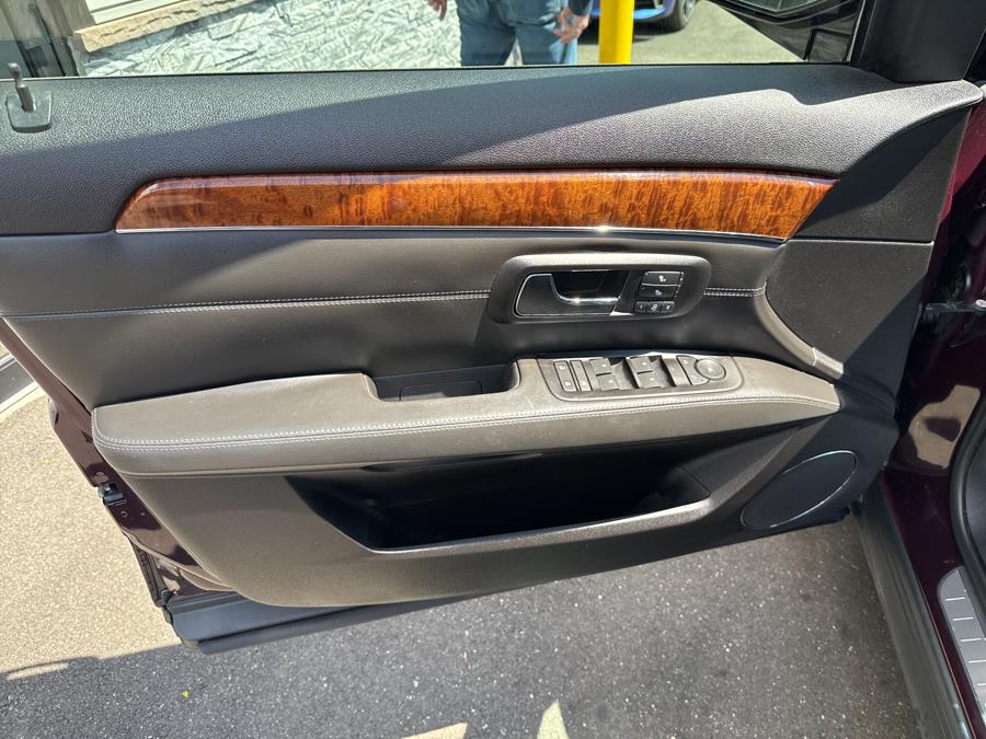 2009 Cadillac SRX AWD 4dr V6, available for sale in Islip, New York | L.I. Auto Gallery. Islip, New York 2009 Cadillac SRX AWD 4dr V6, available for sale in Islip, New York | L.I. Auto Gallery. Islip, New York