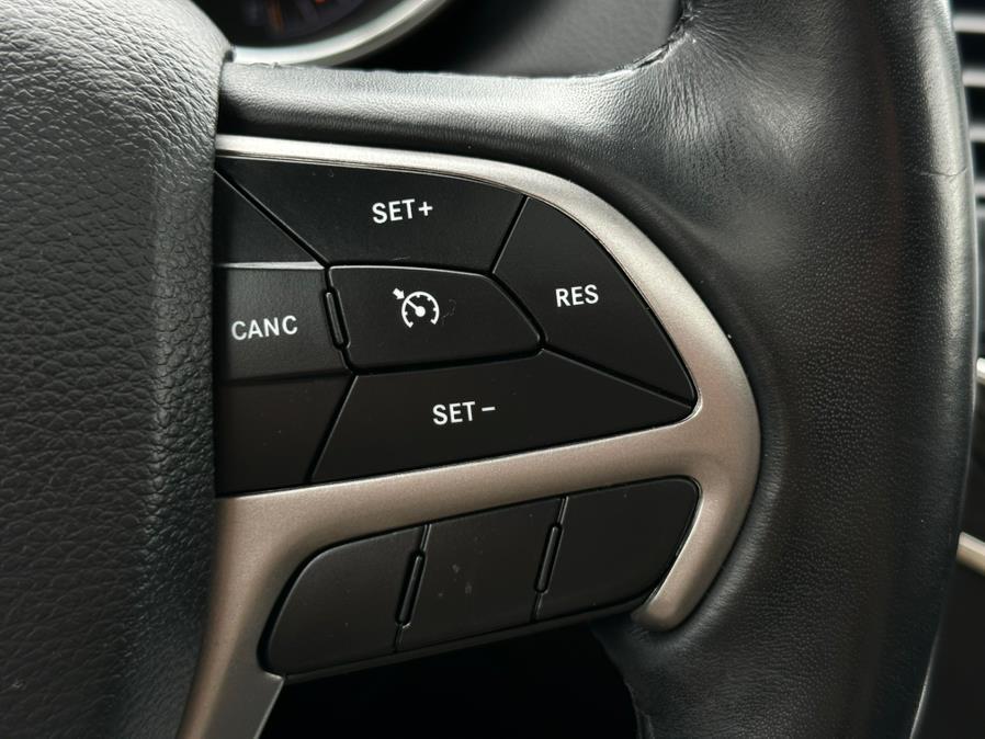 2020 Jeep Grand Cherokee Limited 4x4, available for sale in Hillside, New Jersey | Champion Auto Hillside. Hillside, New Jersey 2020 Jeep Grand Cherokee Limited 4x4, available for sale in Hillside, New Jersey | Champion Auto Hillside. Hillside, New Jersey
