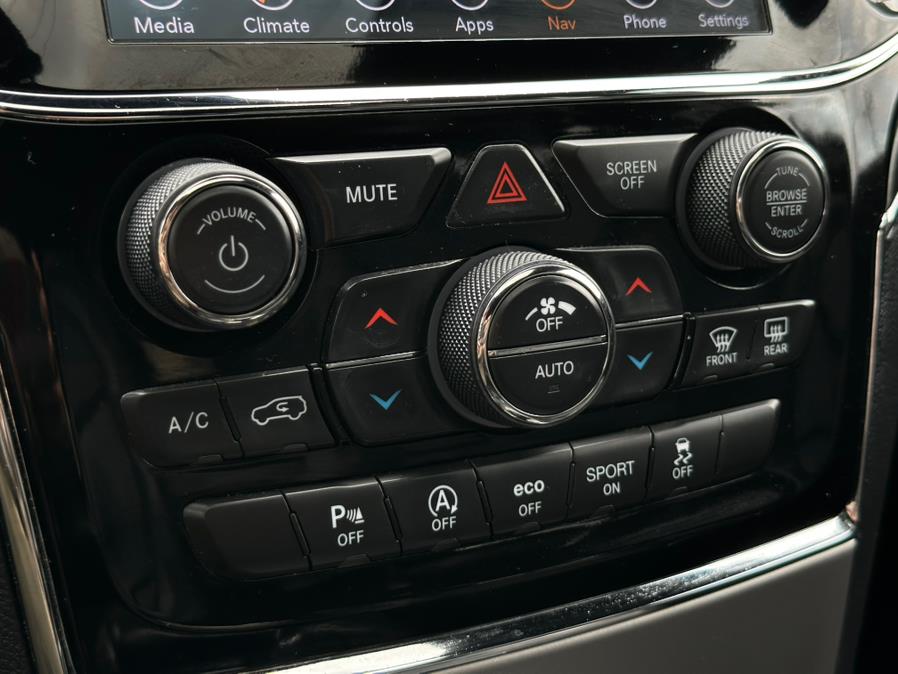 2020 Jeep Grand Cherokee Limited 4x4, available for sale in Hillside, New Jersey | Champion Auto Hillside. Hillside, New Jersey 2020 Jeep Grand Cherokee Limited 4x4, available for sale in Hillside, New Jersey | Champion Auto Hillside. Hillside, New Jersey