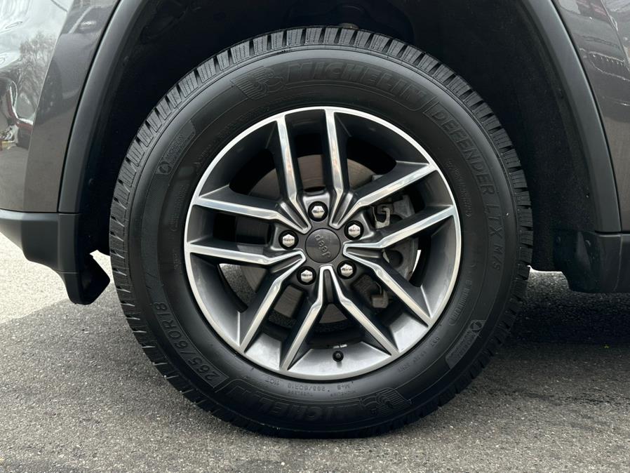 2020 Jeep Grand Cherokee Limited 4x4, available for sale in Hillside, New Jersey | Champion Auto Hillside. Hillside, New Jersey 2020 Jeep Grand Cherokee Limited 4x4, available for sale in Hillside, New Jersey | Champion Auto Hillside. Hillside, New Jersey