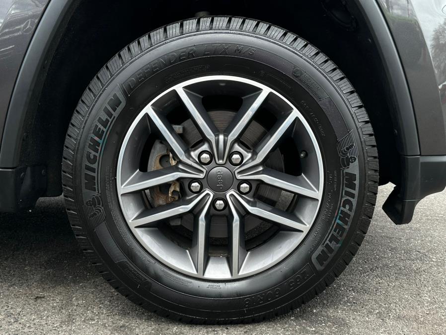 2020 Jeep Grand Cherokee Limited 4x4, available for sale in Hillside, New Jersey | Champion Auto Hillside. Hillside, New Jersey 2020 Jeep Grand Cherokee Limited 4x4, available for sale in Hillside, New Jersey | Champion Auto Hillside. Hillside, New Jersey