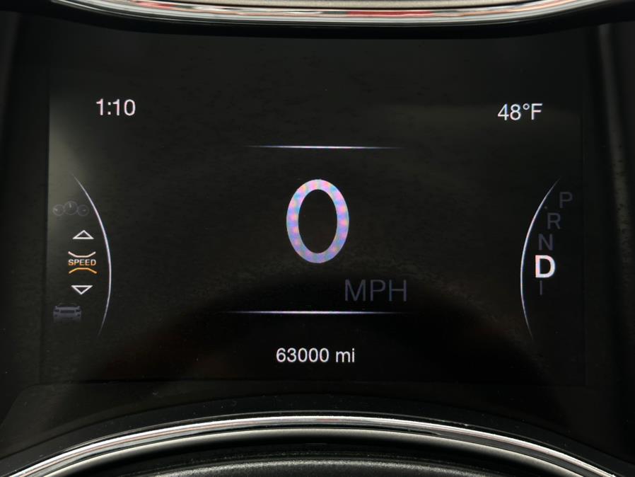 2020 Jeep Grand Cherokee Limited 4x4, available for sale in Hillside, New Jersey | Champion Auto Hillside. Hillside, New Jersey 2020 Jeep Grand Cherokee Limited 4x4, available for sale in Hillside, New Jersey | Champion Auto Hillside. Hillside, New Jersey