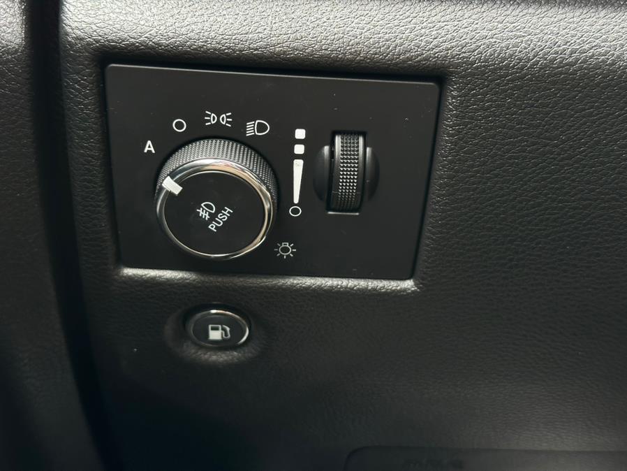 2020 Jeep Grand Cherokee Limited 4x4, available for sale in Hillside, New Jersey | Champion Auto Hillside. Hillside, New Jersey 2020 Jeep Grand Cherokee Limited 4x4, available for sale in Hillside, New Jersey | Champion Auto Hillside. Hillside, New Jersey