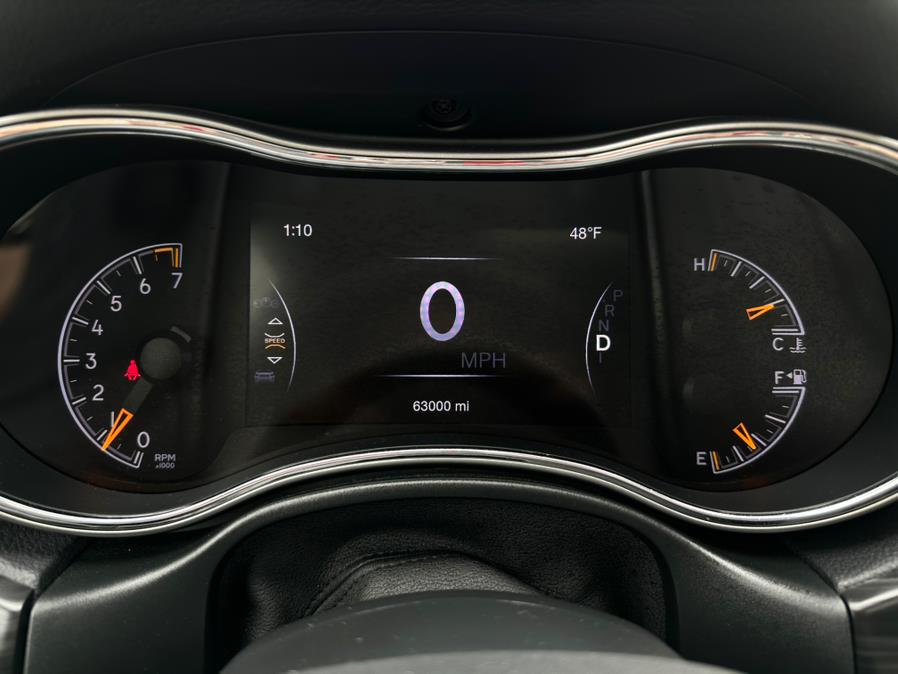 2020 Jeep Grand Cherokee Limited 4x4, available for sale in Hillside, New Jersey | Champion Auto Hillside. Hillside, New Jersey 2020 Jeep Grand Cherokee Limited 4x4, available for sale in Hillside, New Jersey | Champion Auto Hillside. Hillside, New Jersey