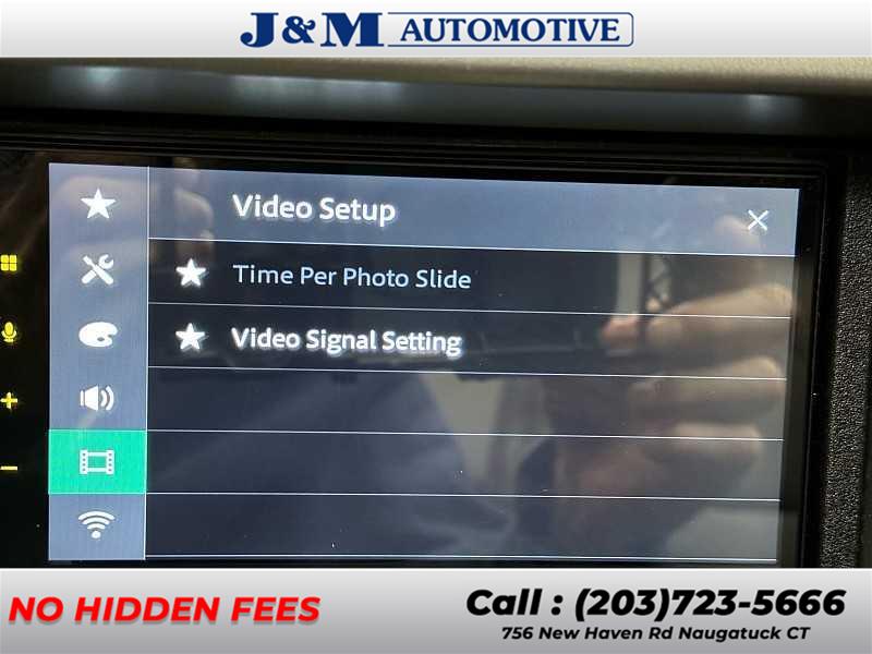 2004 Ford Mustang GT Deluxe, available for sale in Naugatuck, Connecticut | J&M Automotive Sls&Svc LLC. Naugatuck, Connecticut 2004 Ford Mustang GT Deluxe, available for sale in Naugatuck, Connecticut | J&M Automotive Sls&Svc LLC. Naugatuck, Connecticut