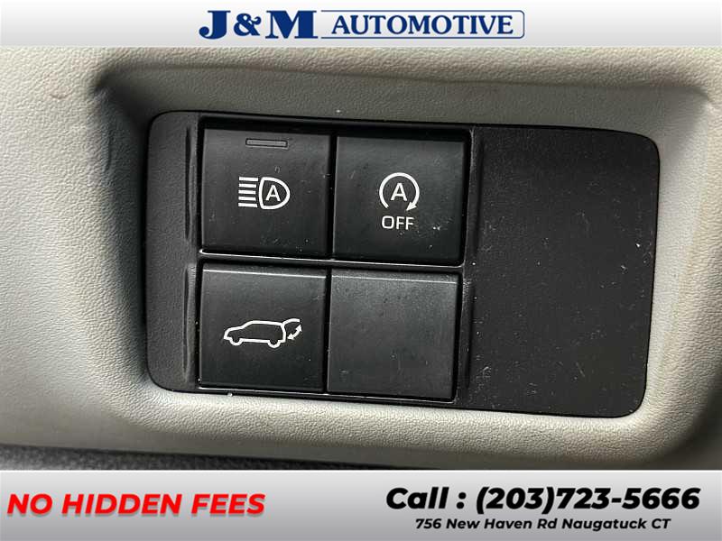 2023 Toyota Highlander XLE, available for sale in Naugatuck, Connecticut | J&M Automotive Sls&Svc LLC. Naugatuck, Connecticut 2023 Toyota Highlander XLE, available for sale in Naugatuck, Connecticut | J&M Automotive Sls&Svc LLC. Naugatuck, Connecticut