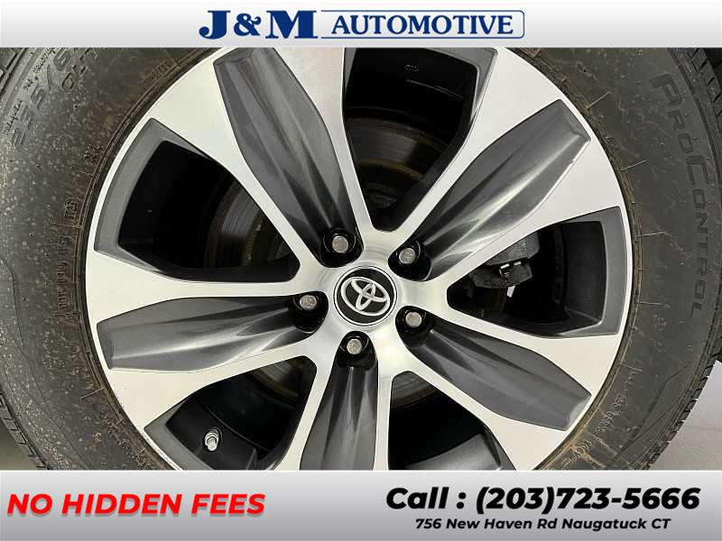 2023 Toyota Highlander XLE, available for sale in Naugatuck, Connecticut | J&M Automotive Sls&Svc LLC. Naugatuck, Connecticut 2023 Toyota Highlander XLE, available for sale in Naugatuck, Connecticut | J&M Automotive Sls&Svc LLC. Naugatuck, Connecticut