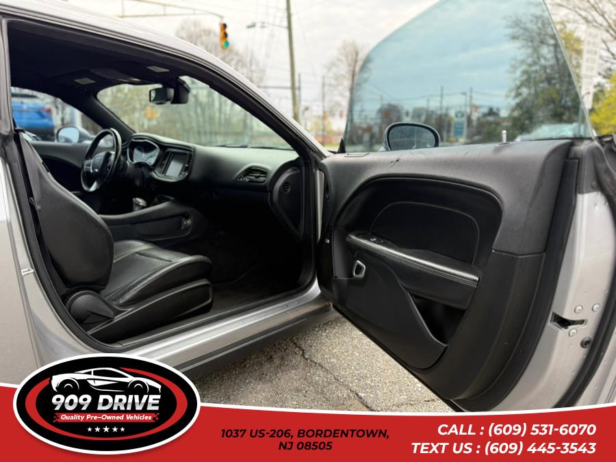 2016 Dodge Challenger SXT Plus, available for sale in BORDENTOWN, New Jersey | 909 Drive. BORDENTOWN, New Jersey 2016 Dodge Challenger SXT Plus, available for sale in BORDENTOWN, New Jersey | 909 Drive. BORDENTOWN, New Jersey