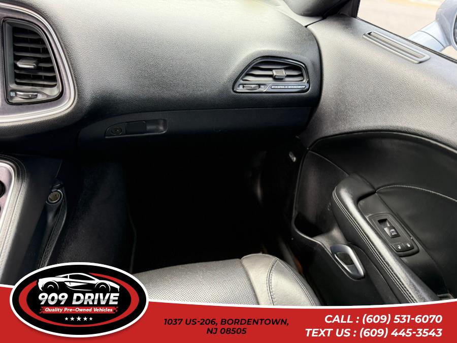 2016 Dodge Challenger SXT Plus, available for sale in BORDENTOWN, New Jersey | 909 Drive. BORDENTOWN, New Jersey 2016 Dodge Challenger SXT Plus, available for sale in BORDENTOWN, New Jersey | 909 Drive. BORDENTOWN, New Jersey