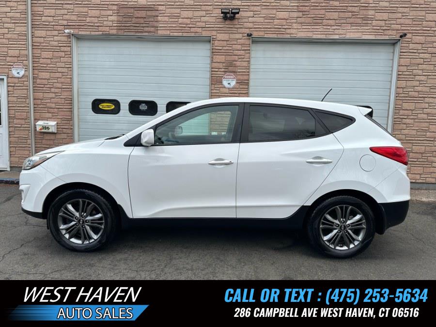 2015 Hyundai Tucson AWD 4dr GLS, available for sale in West Haven, Connecticut | West Haven Auto Sales LLC. West Haven, Connecticut 2015 Hyundai Tucson AWD 4dr GLS, available for sale in West Haven, Connecticut | West Haven Auto Sales LLC. West Haven, Connecticut