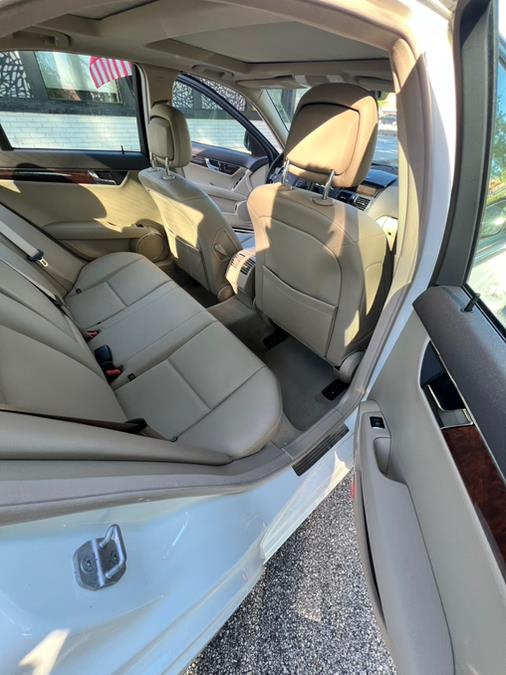 2009 Mercedes-Benz C-Class 4dr Sdn 3.0L Luxury RWD, available for sale in Atlanta, Georgia | A&S Auto Broker LLC. Atlanta, Georgia 2009 Mercedes-Benz C-Class 4dr Sdn 3.0L Luxury RWD, available for sale in Atlanta, Georgia | A&S Auto Broker LLC. Atlanta, Georgia