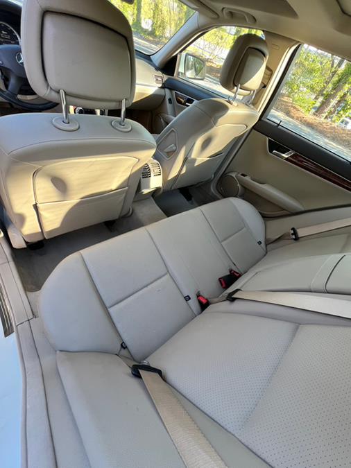 2009 Mercedes-Benz C-Class 4dr Sdn 3.0L Luxury RWD, available for sale in Atlanta, Georgia | A&S Auto Broker LLC. Atlanta, Georgia 2009 Mercedes-Benz C-Class 4dr Sdn 3.0L Luxury RWD, available for sale in Atlanta, Georgia | A&S Auto Broker LLC. Atlanta, Georgia