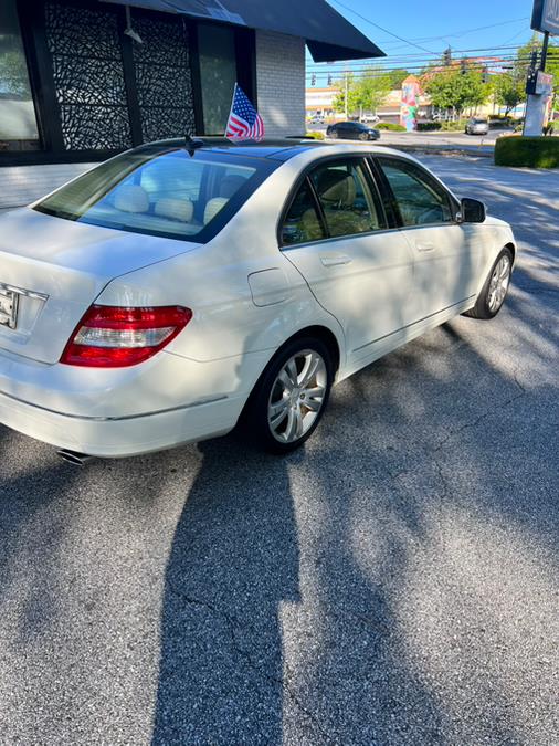2009 Mercedes-Benz C-Class 4dr Sdn 3.0L Luxury RWD, available for sale in Atlanta, Georgia | A&S Auto Broker LLC. Atlanta, Georgia 2009 Mercedes-Benz C-Class 4dr Sdn 3.0L Luxury RWD, available for sale in Atlanta, Georgia | A&S Auto Broker LLC. Atlanta, Georgia